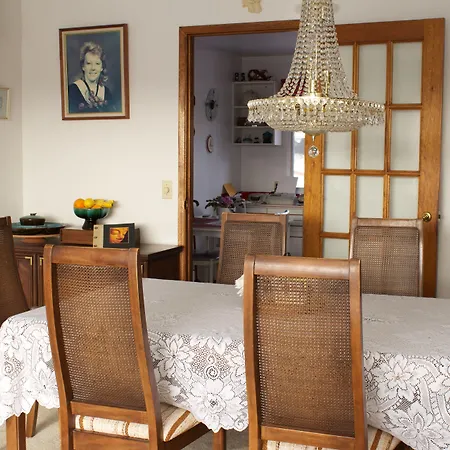 Cozy Nest Bed & Breakfast-2
